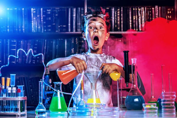 science-43650024_s
